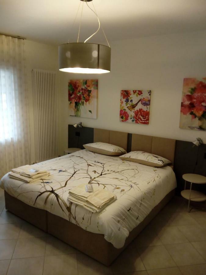 Salvia E Timo Rooms Борсо-дель-Граппа Экстерьер фото